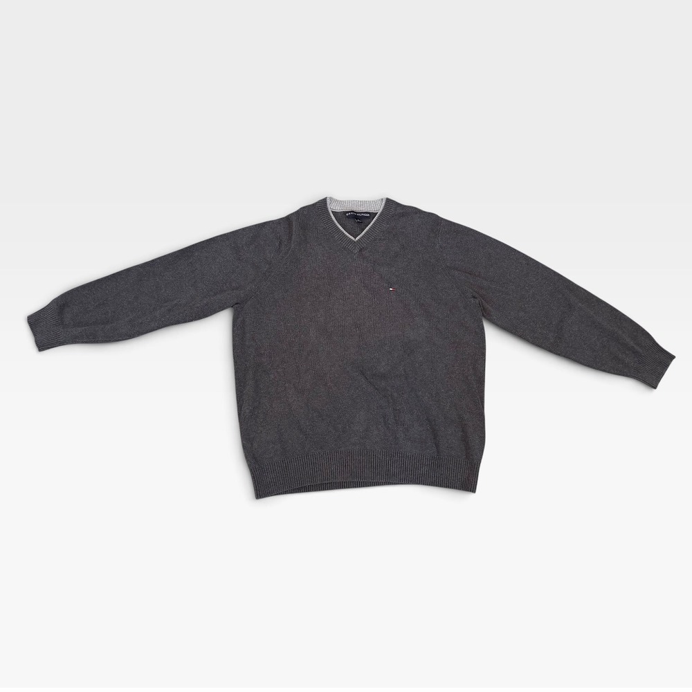 Tommy Hilfiger Mens V-Neck Sweater Charcoal Gray Knit Size M Flag Logo - Picture 1 of 7